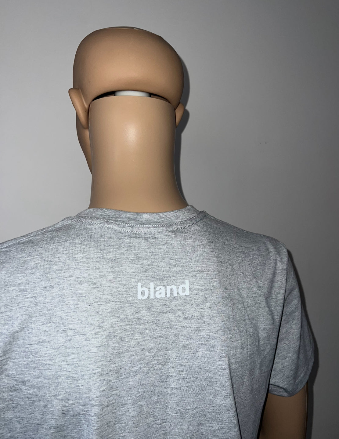 bland t-shirt - GREY