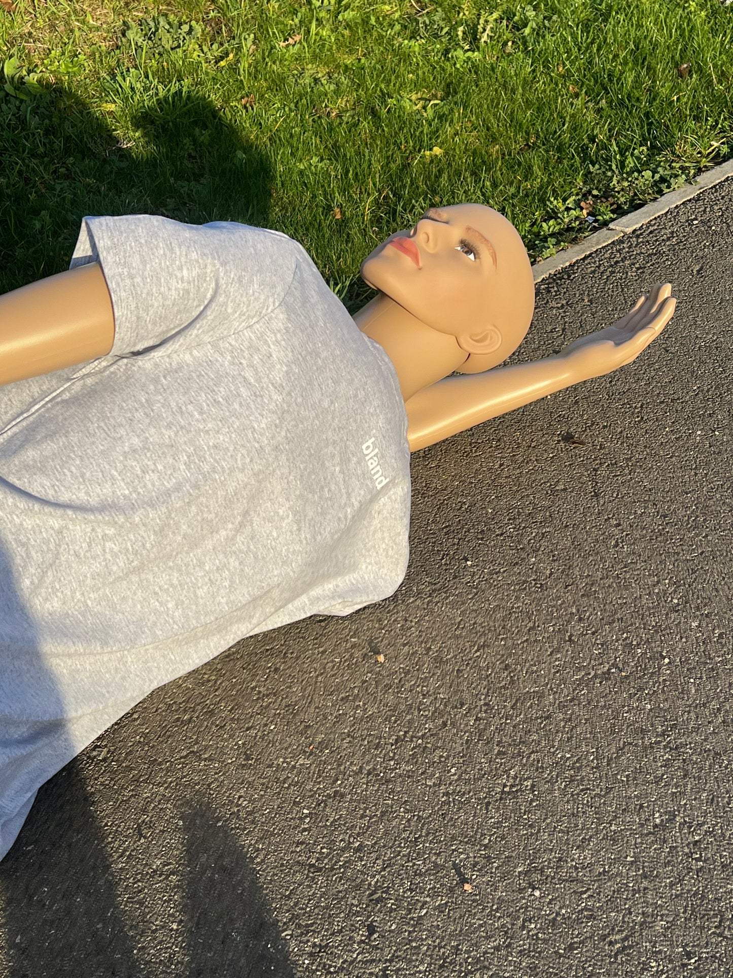 bland t-shirt - GREY